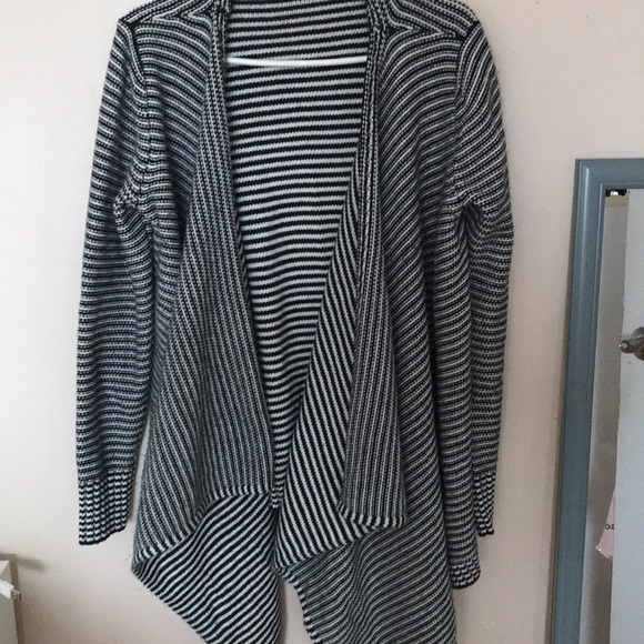 very comfortable and warm - Picture 2 of 2